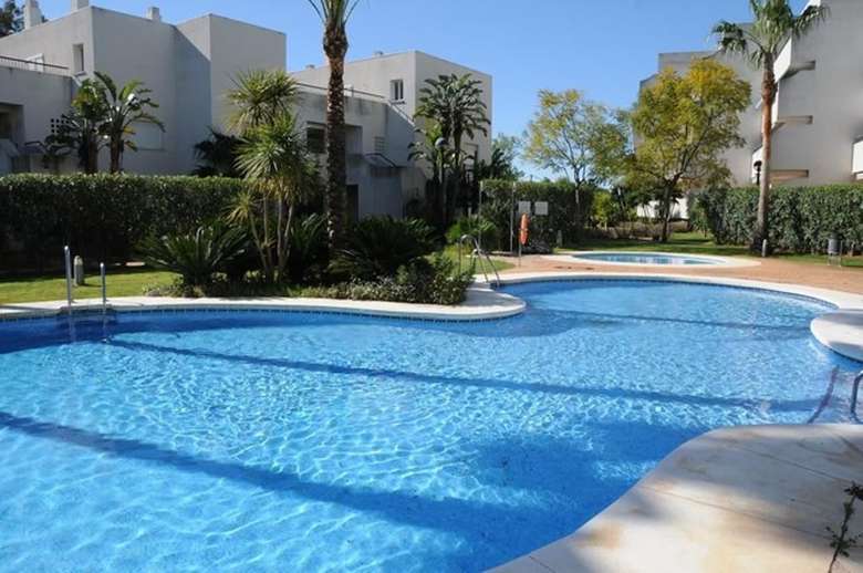 Apartamentos Benavista Guadalmina Baja