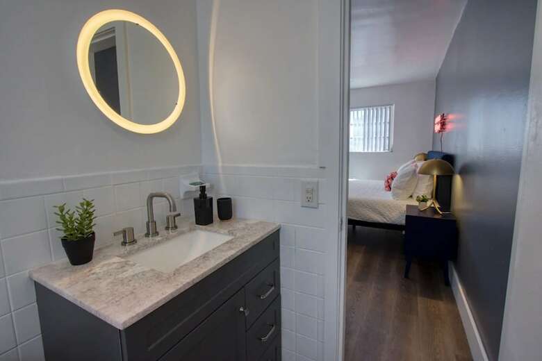 Suites At 23 Palms By Rocketstay