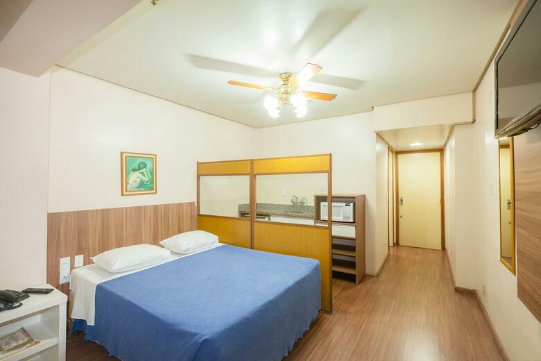 Tri Hotel Poa