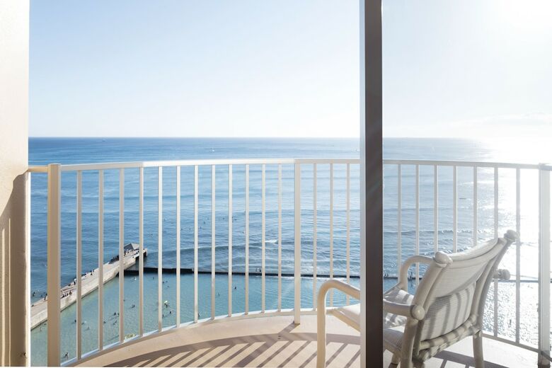 Aston Waikiki Beach Hotel