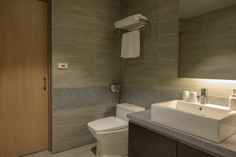 Fengjia K Hotel