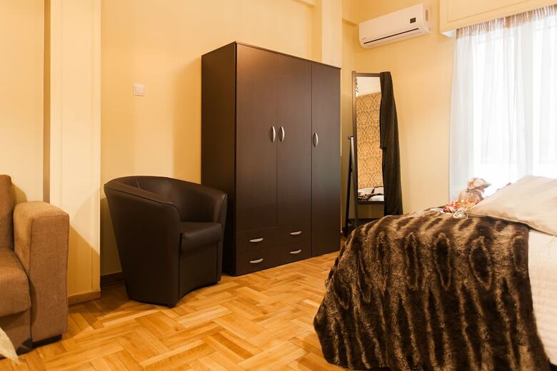 Spacious Safe Apartment Walk Acropolis
