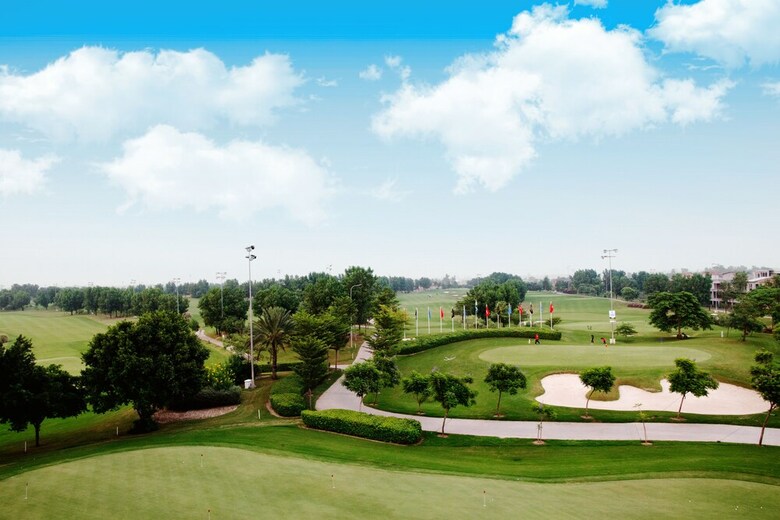 Apartamento Defence Raya Golf & Country Club