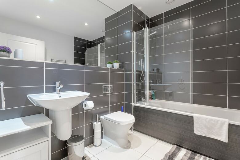 Modern 3 Bedroom Duplex Apartment In Stepney