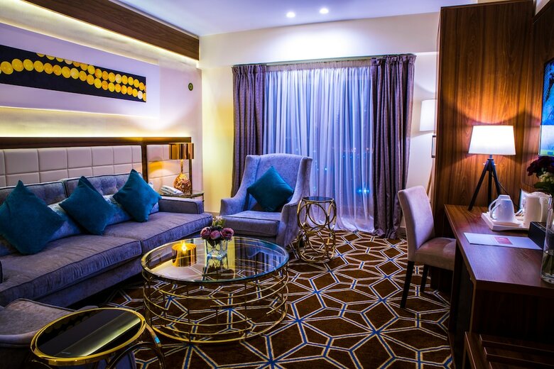 Al Murjan Crom Hotel