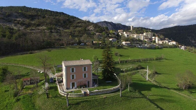Bed & Breakfast La Villa Du Collet
