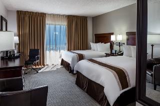 Anaheim Plaza Hotel