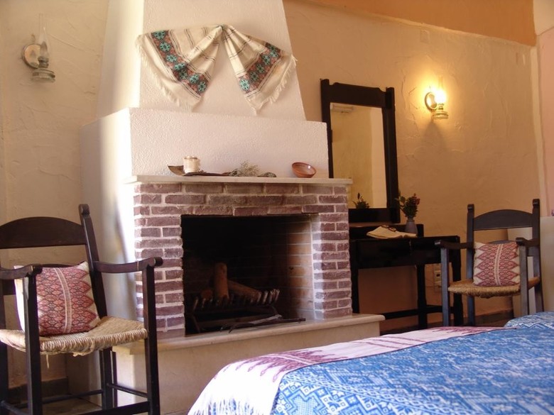 Hotel Arolithos Traditional Cretan Village