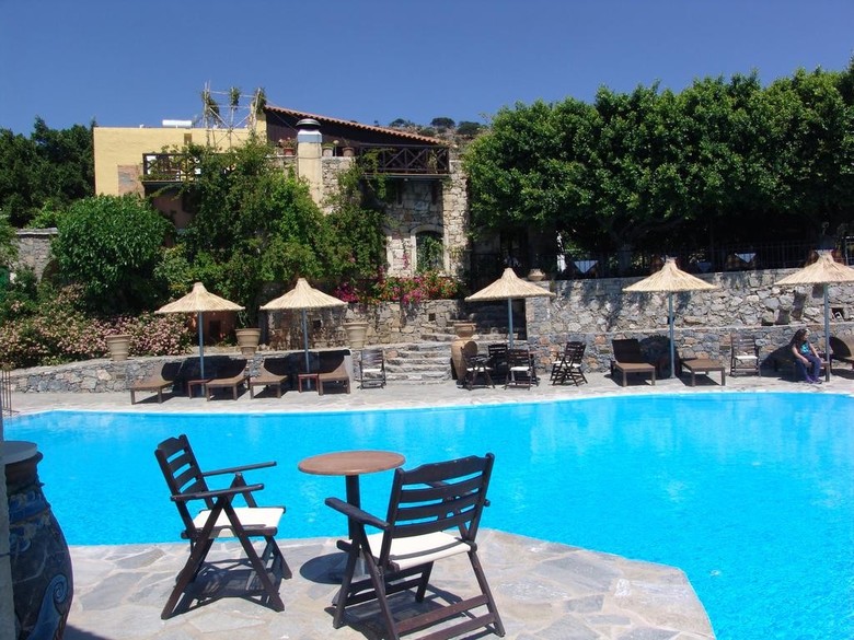 Hotel Arolithos Traditional Cretan Village
