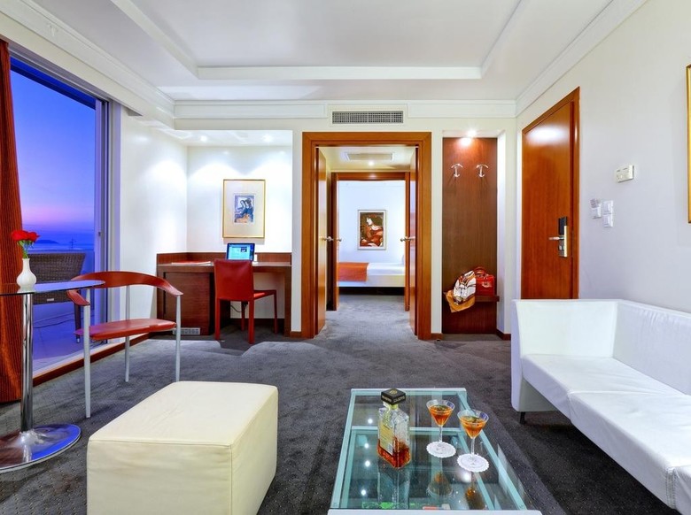 Hotel Atrion