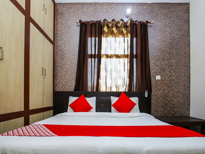 Oyo 19456 Hotel Shagun Palace