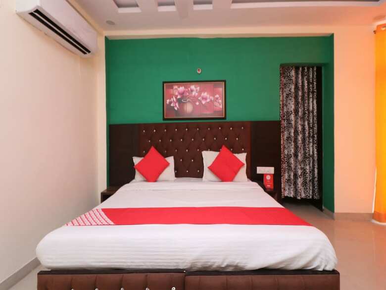 Hotel Oyo 26869 Taj View Pent House