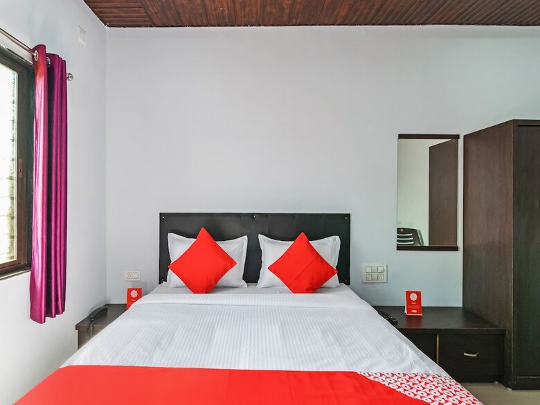 Hotel Oyo 27730 Pawna Lake House