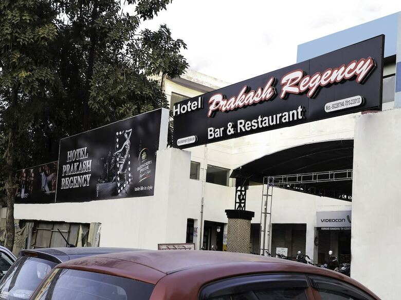 Oyo 28071 Hotel Prakash Regency