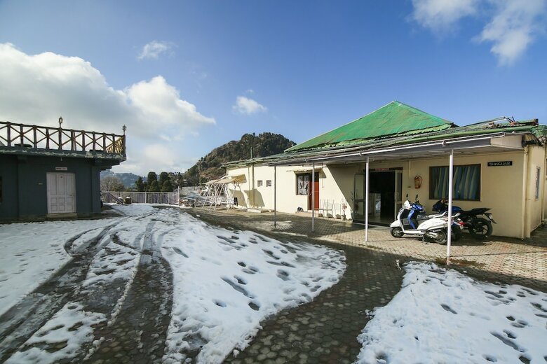 Oyo 22884 Hotel Shingar