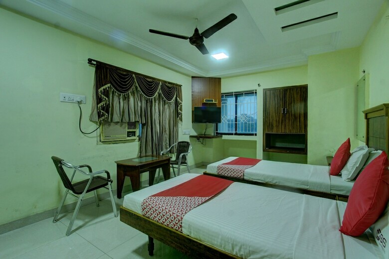 Oyo 26797 Ss Hotels