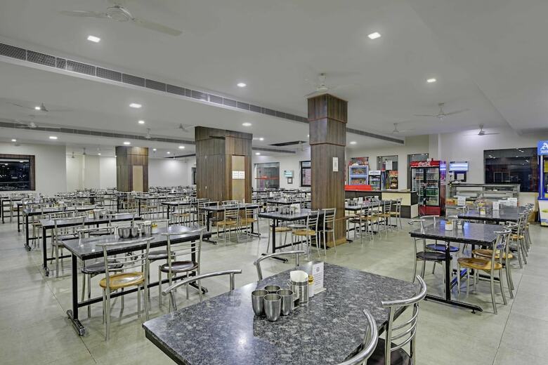Hotel Highway King Behror Neemrana