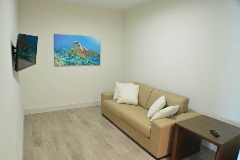 Brand New Water Apartment On The Beach