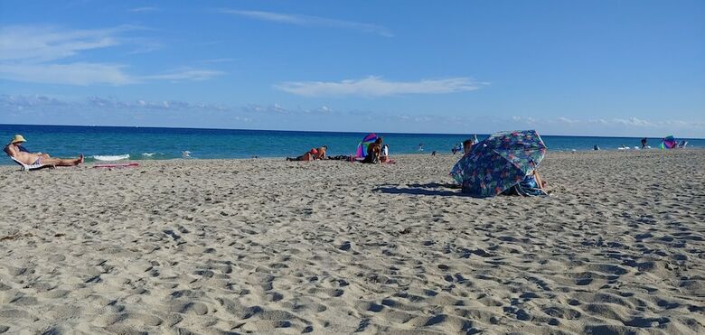 Brand New Water Apartment On The Beach