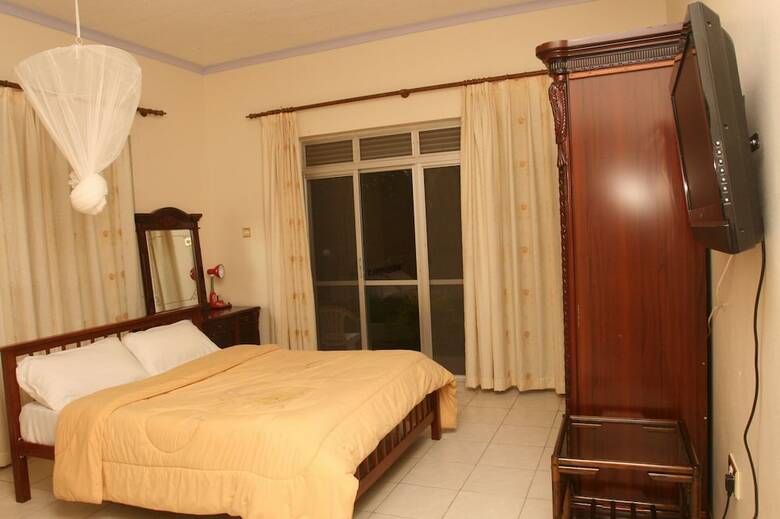 Hotel Ssese Habitat Resort