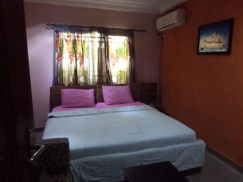 Fatty K Hotel And Suites