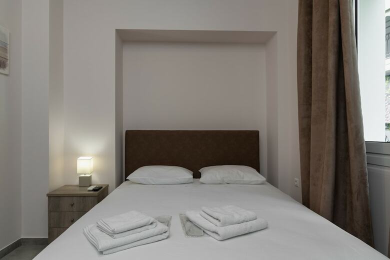 Alekos Lux Apartments