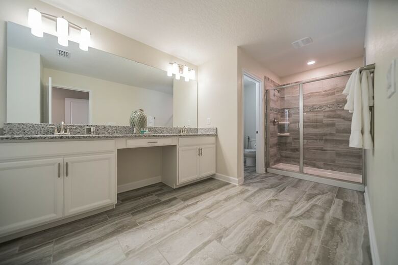 Modern Star Wars Vacation Home Cg1593