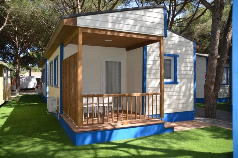 Bungalows Camping Ca�os De Meca