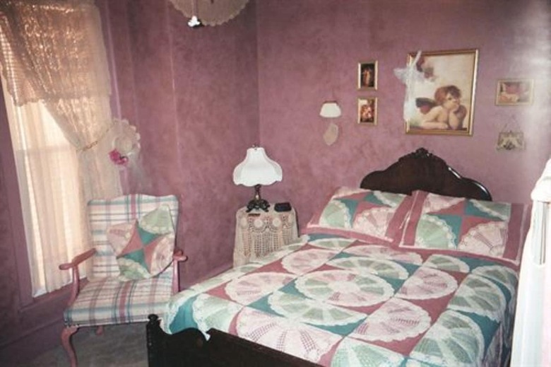 The Pines Of Dresden Bed And Breakfast