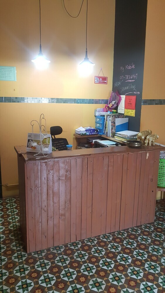 Hostal Bahari Twenty8