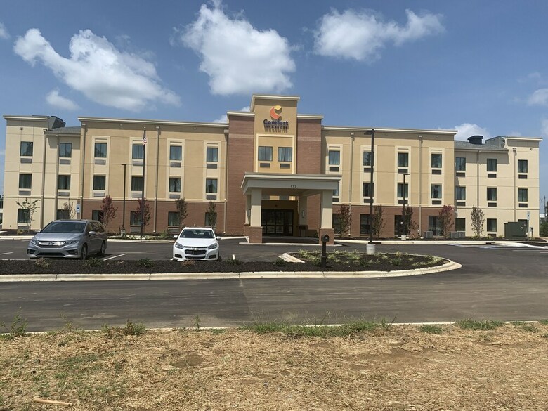 Hotel Comfort Inn And Suites