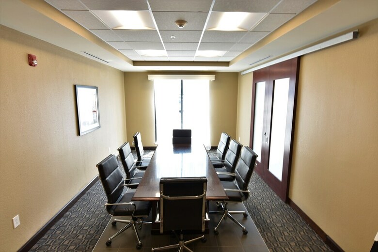 Hotel Comfort Inn And Suites