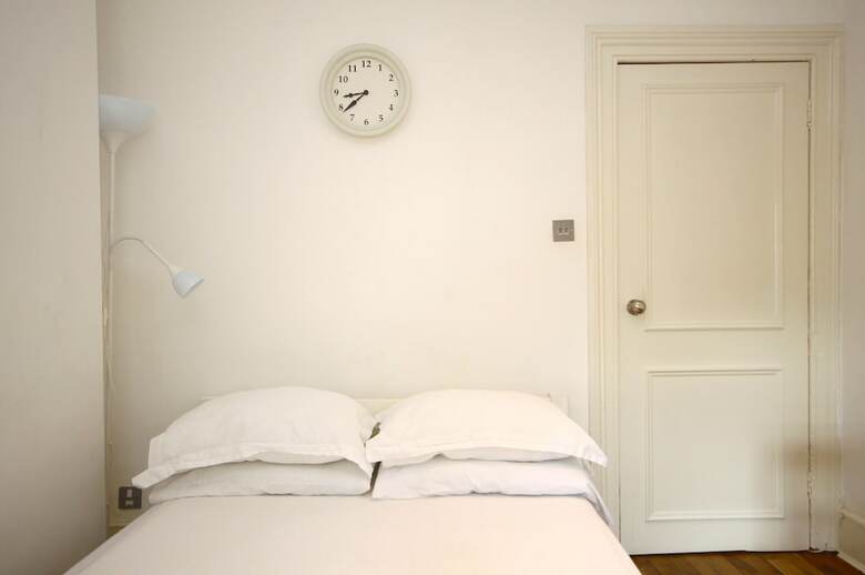 Cosy Central Soho City Studio Apartment