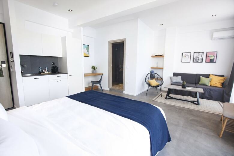 Hotel Pame House