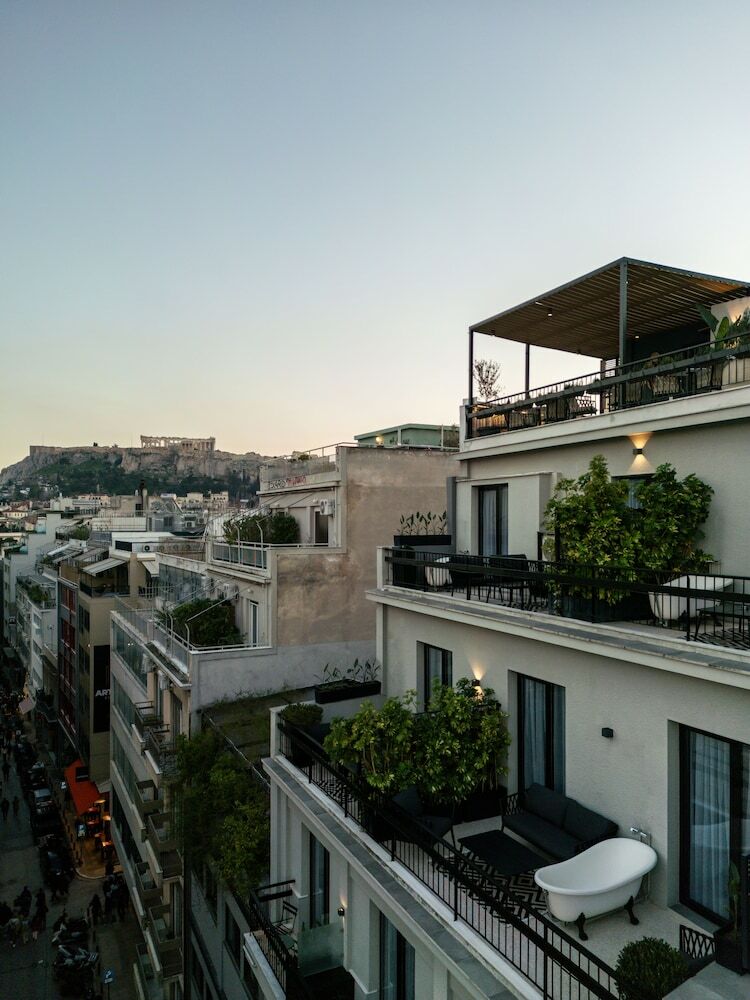 Hotel Pame House