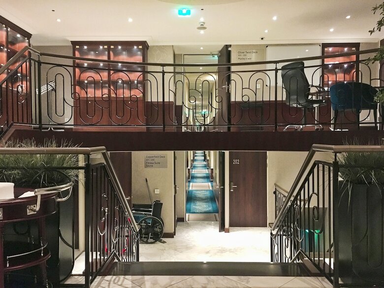 Hotel Select Ms Charles Dickens - D�sseldorf