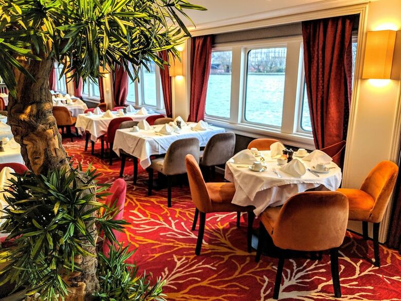 Hotel Select Ms Charles Dickens - D�sseldorf