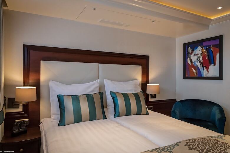 Hotel Select Ms Charles Dickens - D�sseldorf