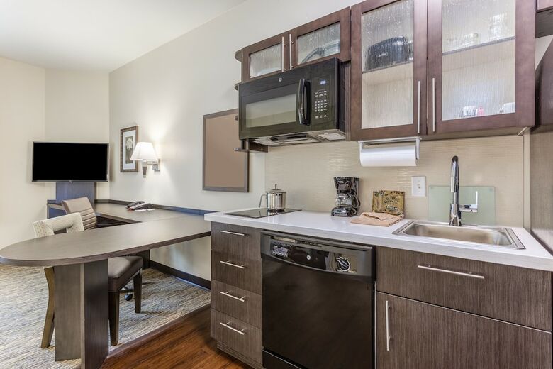 Aparthotel Candlewood Suites Davenport