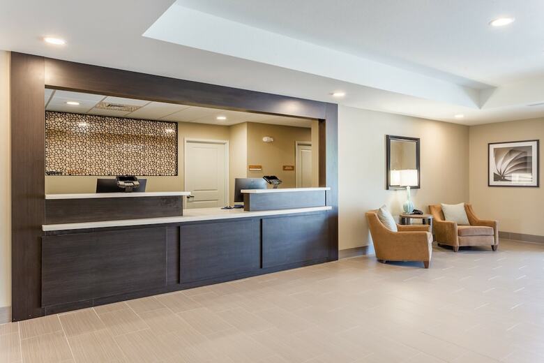 Aparthotel Candlewood Suites Davenport