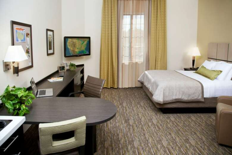 Aparthotel Candlewood Suites Davenport