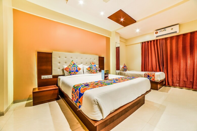 Hotel Fabexpress Malad Residency
