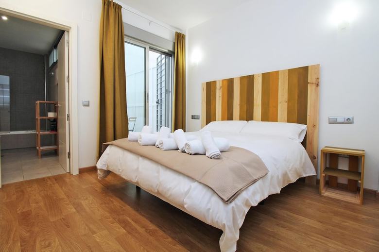 Apartamentos Del Parque Flats San Pablo