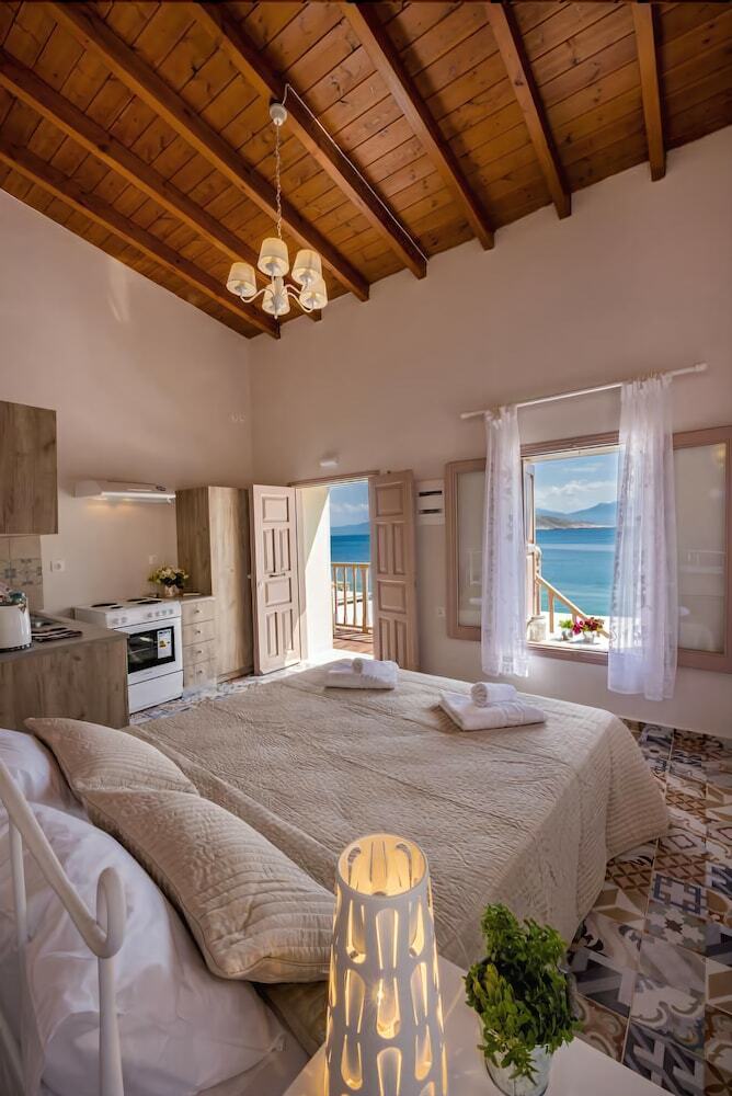 Apartamentos Spitakia Halki