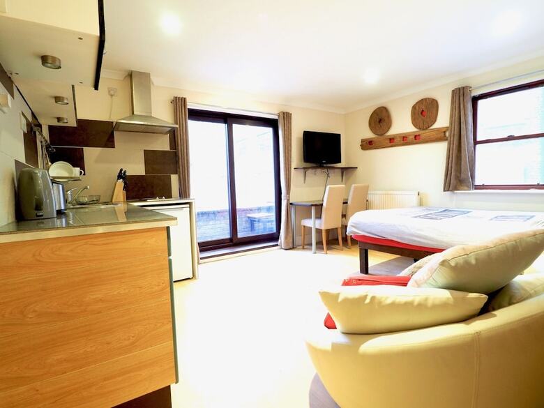 Apartamentos House176