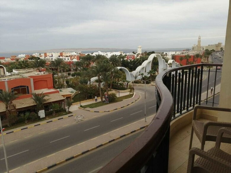 Arabia Sea View Apartment