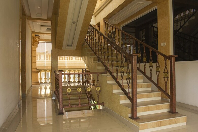 Hotel Oyo 417 Bama Guesthouse