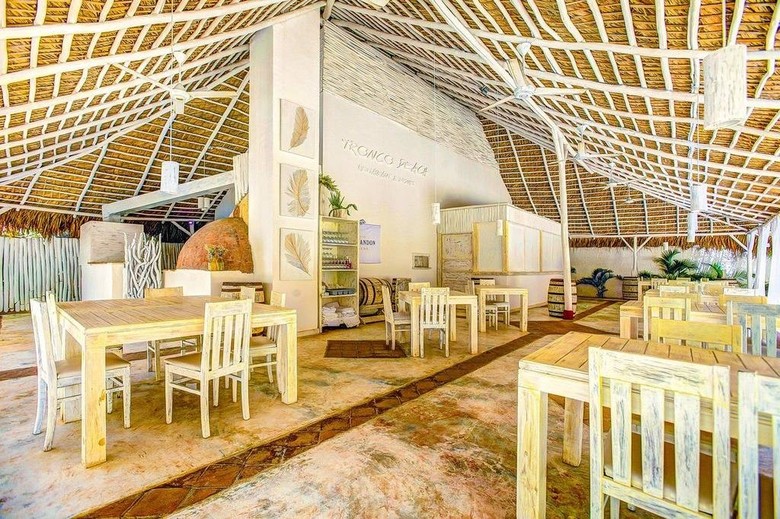 Aparthotel Los Corales Villas Ocean Front