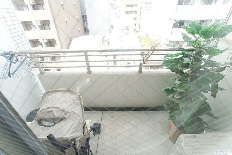 Shinsaibashi Sunshine Apartment