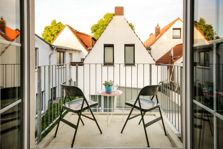 Apartments Alexandrinenstrasse